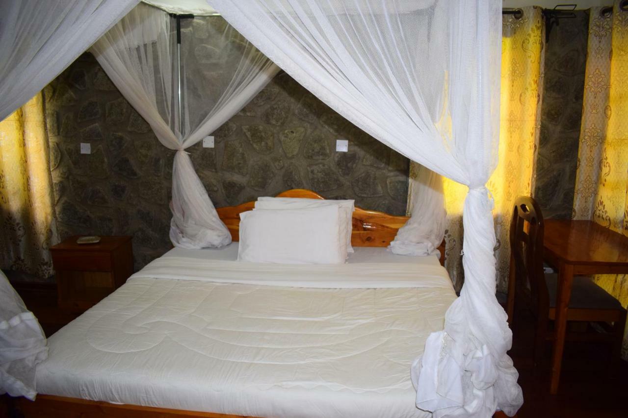Ngorongoro Lodge Karatu Exterior photo